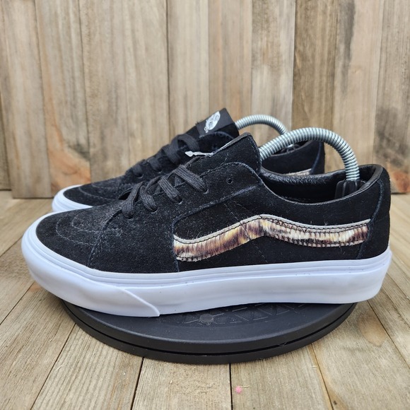 Vans Shoes - Vans Sk8 Low Suede Womens size 7 Black Animal Print Faux Fur Athletic Shoes